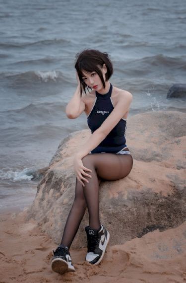 色婷婷精品二区二区蜜臀av_720神马在线观看