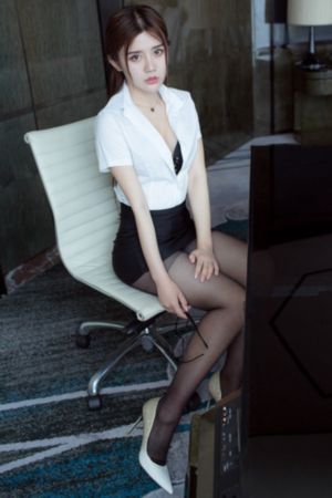 鬼屋里的扮鬼工作人员_HD手机在线观看